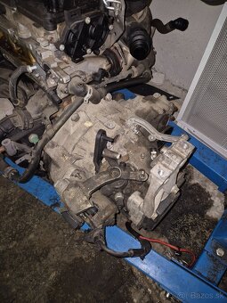 Motor skoda octavia 3 1.6 tdi 77kw 2014 - 3