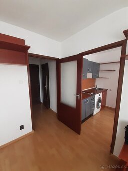 1-izbový byt na dlhodobý prenájom - 3