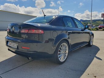 Alfa Romeo 159 ti Q4 3.2 JTS 191 kW - 3