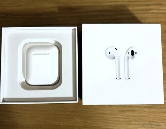 Apple AirPods_1.generácia - 3