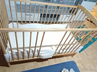 DETSKÁ DREVENÁ POSTIEĽKA - 3