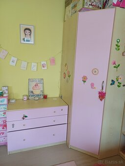 Komody , nočný stolík, rohová skriňa - 3