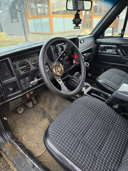 jeep cherkee xj 2,1 - 3