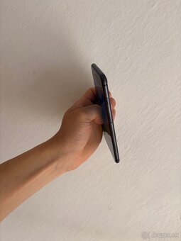 iPhone 8 Plus 64Gb - 3