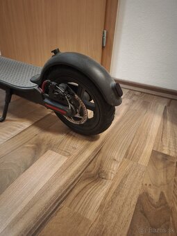 Kolobežka Xiaomi M365 - 3