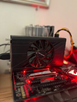Sapphire Radeon RX 570 Pulse ITX 4GB DDR5 - 3