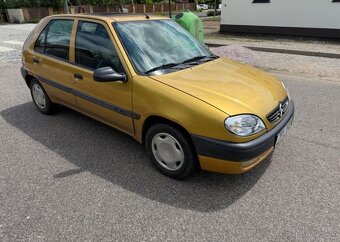 Citroën Saxo 1,1 i platná stk , dobrý stav benzín manuál - 3