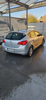 Opel Astra J P10 1.6 85 kw benzin+ LPG - 3