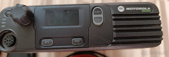 Predám vysielačku Motorola DM3400 - 3