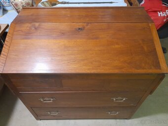 pisacia komoda - 3