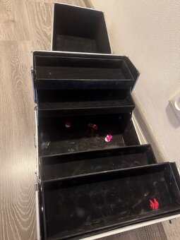 Kozmetický kufrik - 3