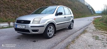 Predám Ford Fusion r.v. 2003 1,4 TDCi - 3