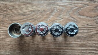 Bezpečnostné skrutky McGard 28018SL na disky Škoda, VW, Audi - 3