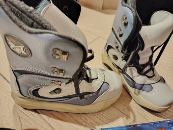 Predám snowboard s topankami - 3