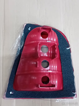 Predám zadné svetlo ľavé OCTAVIA I - 3