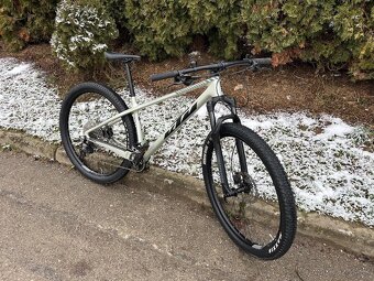 Predam carbon Ktm - 3