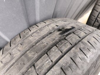 Letná sada Pirelli 235/40 r19 - 3
