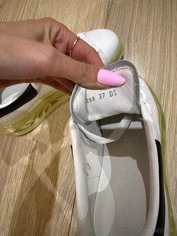 Alexander MCQUEEN - 3