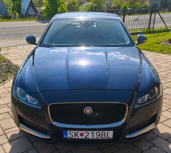 Jaguar XF 2.0  Prestige - 3
