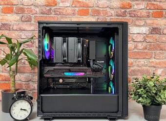 Ryzen 7 7800X3D\64GB\RX 6900XT\SSD\1000W Zdroj - 3