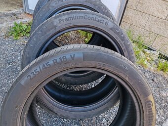 235/45 R18 Continental - 3