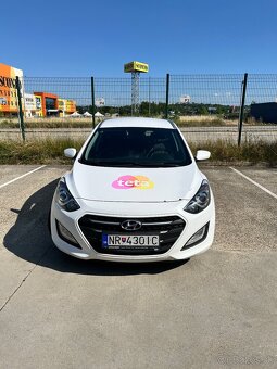 Hyundai i30- 2015- 4500€ - 3
