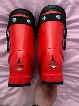 Atomic lyžiarky Redster JR 60 22,0/22,5 - 3