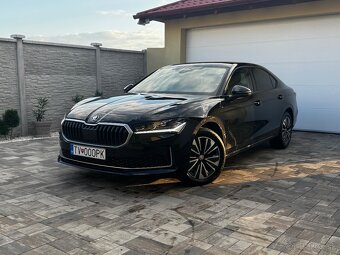 Škoda Superb 4 Sedan Selection 2.0 TDI DSG 24km Alcantara - 3