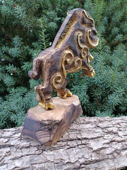 Gullinbursti - soška - Viking woden statue - 3