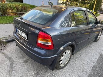 Opel Astra 1,6 16V - 3