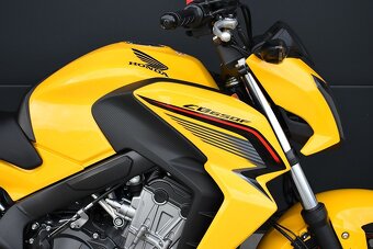Sexy Bee - Honda cb650F ABS r. 2017 14 tis. km - kupena SK - 3