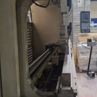 DURMA CNC HAP 30120, ohraňovací lis z roku 2004 - 3