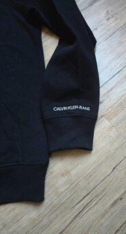 Calvin Klein Jeans – Pánska mikina s logom velkosť M - 3