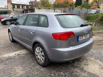 Audi A3 1.6 FSI sportback - 3