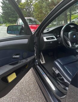 BMW rad 5 525D 2007 touring - 3