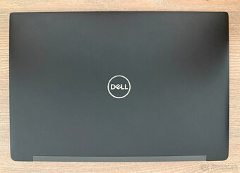 Latitude 7390 13.3" - 3