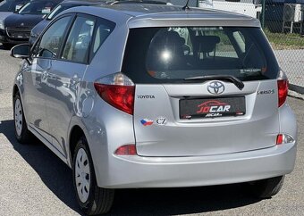 Toyota Verso - S 1.3i KLIMATIZACE KAMERA benzín manuál 73 kw - 3