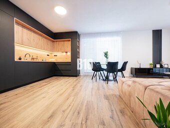 4 izb. byt (107 m2 + pozemok), 2x parking / Nitra, NOVOSTAVB - 3