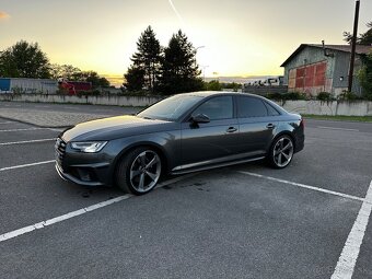 Audi S4 b9 - 3