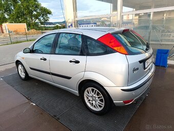 Ford Focus 1.6 benzín 74kw 2004 Nová STK a EK 110000km - 3