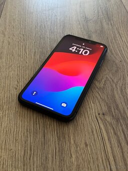 iPhone 11 64GB - 3