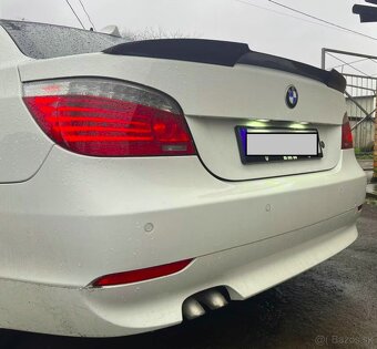 Lipo spoiler kridlo na kufor pre BMW rada 5 E60 - 3