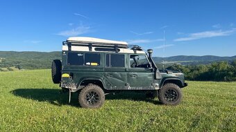 Land Rover Defender - 3