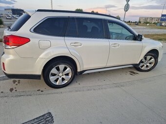 Subaru Outback - 3
