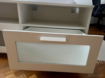 TV KOMODA - 3