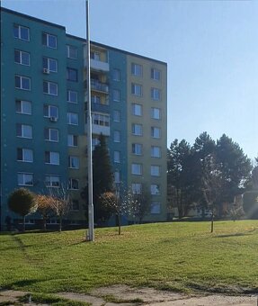 SENICA: NA PREDAJ 1-IZBOVÝ BYT AJ S GARÁŽOU - 3