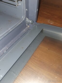 Vstavana elektricka rura Amica - 3