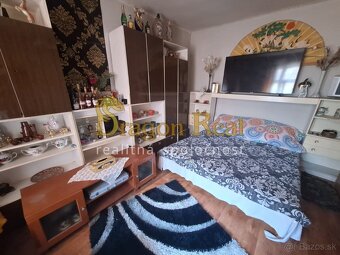 PREDAJ – Rodinný dom s veľkým pozemkom /2415m2/ – DRAHŇOV - 3