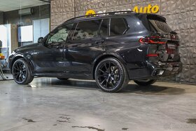 BMW X7 x-Drive 40d M-Sport Individual / Pano / 6 miest / 360 - 3