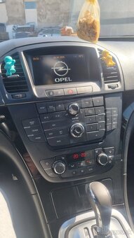 Opel insignia A 2.0 bitdci 140kw 4x4 automat - 3